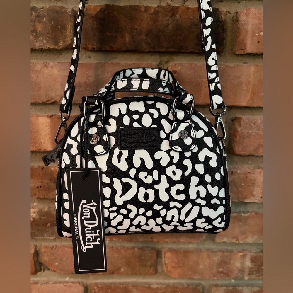 Von Dutch Black & White Leopard Logo Dome Satchel Bag - Picture 3 of 6